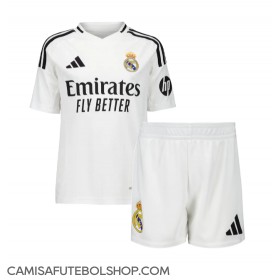 Camisa de time de futebol Real Madrid Aurelien Tchouameni #14 Replicas 1º Equipamento Infantil 2024-25 Manga Curta (+ Calças curtas)